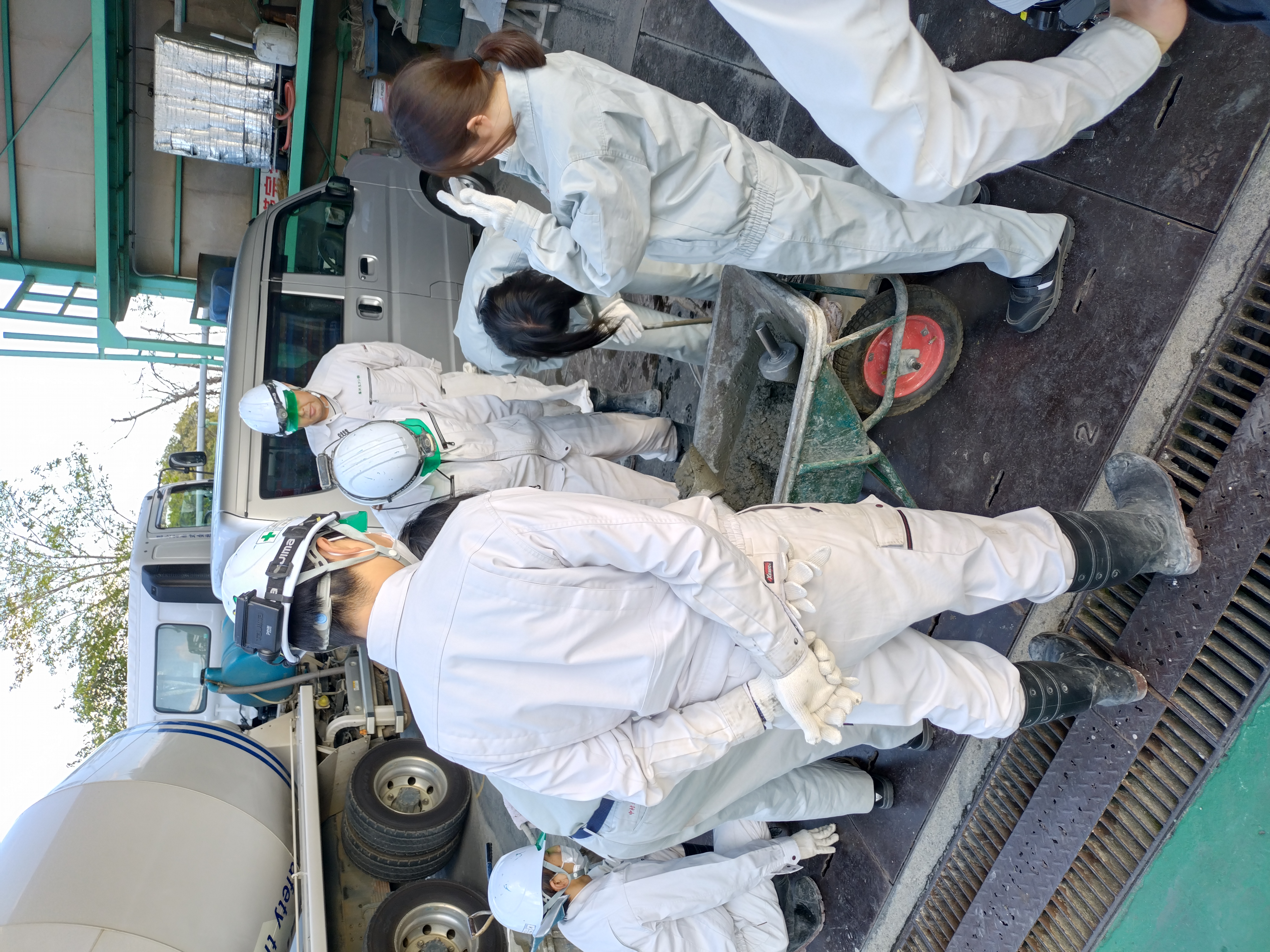 工場見学・生コン実習
